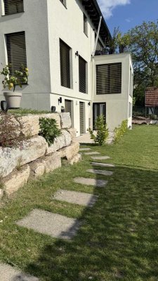 Großzügige 2-Zimmer-Wohnung mit Smart Home, Ausblick & Rundum-sorglos-Nebenkosten in Prevorst