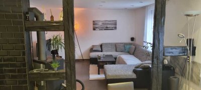 Helle 3,5-Zimmer Wohnung + Brandneuer Einbauküche in Engelsbrand