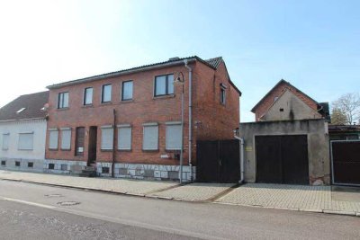 stark sanierungsbedürftiges Wohnhaus in Hornhausen ; Mindestgebot: 8.000 €; Einzelheiten s. Exposee!
