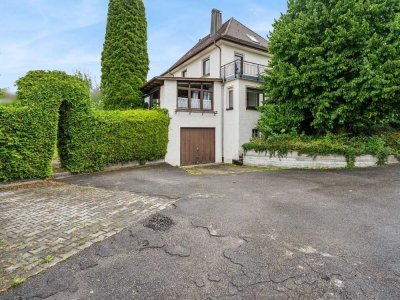 Repräsentative Altbauvilla im Herzen von Ochsenhausen