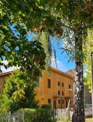 Doppelhaushälfte in Berlin-Blankenburg (Weißensee) mit 4 Zimmern