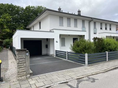 85757 Karlsfeld  Exklusive Attraktive DHH  A+ Provisionsfrei mit Garage  Top Lage