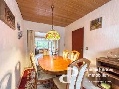 **REIHENMITTELHAUS MIT KELLER UND GARAGE VOR DEN TOREN BRAUNSCHWEIGS**