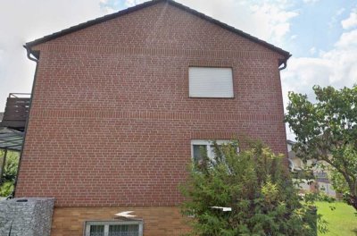 Vollständig renovierte 4-Raum-Wohnung mit Balkon in Nidderau