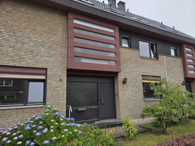 Geräumige DHH - umfangreiche Nfl. - 2. DHH möglich