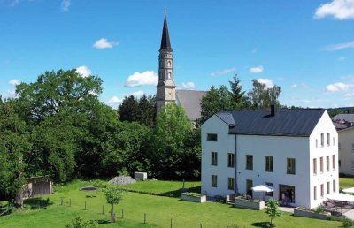 Hochwertig saniertes Architektenhaus in Gilgenberg am Weilhart nahe Burghausen Privatverkauf