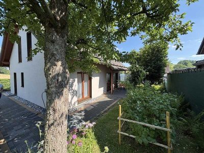 Gepflegtes Familienhaus in idyllischer Vorortlage von Reichshof, Nähe Wildbergerhütte!