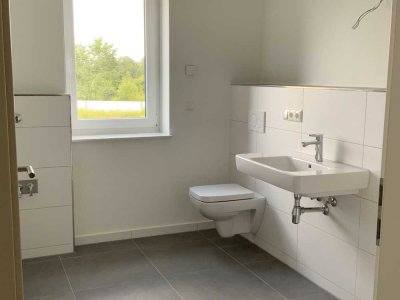 [WE 1.18  •  1.OG  •  Typ 9  • EBK] helle 3-Zimmer Wohnung mit Ankleidezimmer und riesigem Südbalkon