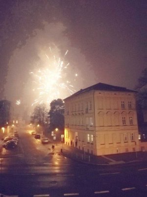 Zentral gelegene, gepflegte 3-Raum-Hochparterre-Wohnung mit Balkon