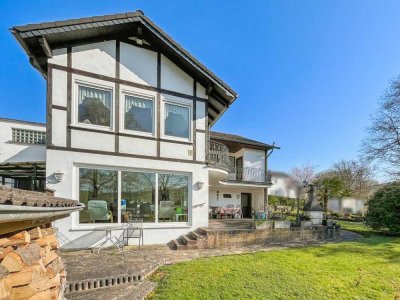 Charmantes Einfamilienhaus mit möglicher Einliegerwohnung mit traumhaftem Ausblick in Loope