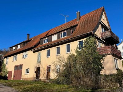 Wohnhaus mit 4 Wohnungen und weiteren Bauplätzen in guter Wohnlage von Hochdorf