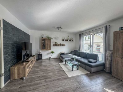 Helle 3-Zimmerwohnung mit sonnigem Balkon in zentraler Lage