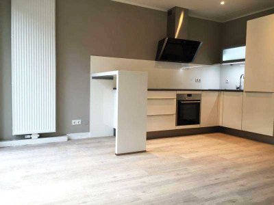 Schöne 2-Zimmerwohnung in ruhiger und zentraler Lage - courtagefrei