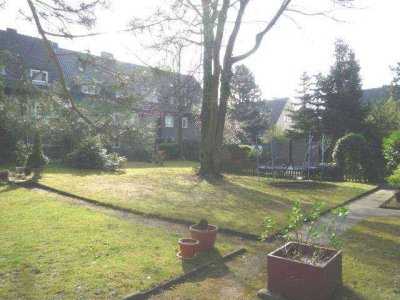 Ruhige, helle 3-Raum-Whg. mit Gartenanteil im Malerviertel