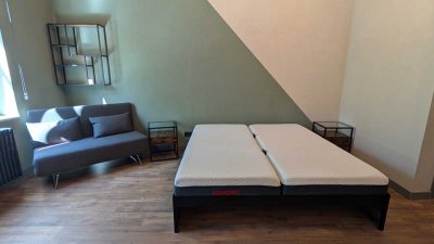 Modernes möbliertes Apartment für 2 Personen in historischem Denkmal