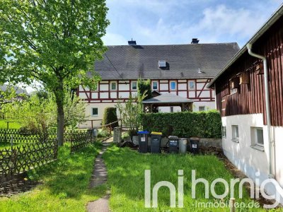 Großzügiges Bauernhaus mit Nebengelass