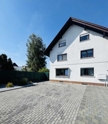 Sehr gepflegtes Mehrfamilienhaus mit drei separaten Wohneinheiten