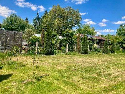 Provisionsfrei: Zweifamilienhaus mit schönem Garten, ruhig, hell, renoviert, Wolfgangsiedlung