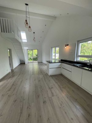 Moderne, helle 2,5-Zimmer Wohnung - Optimal für Singles und Pendler