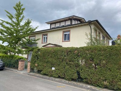 Wohnen in stilvollem Haus