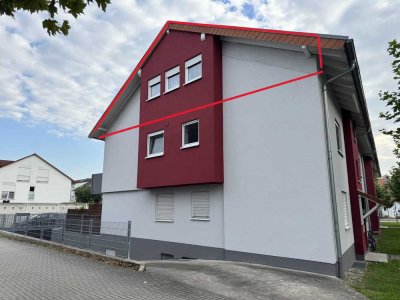Dachgeschosswohnung mit Balkon und zusätzlichem Hobbyraum