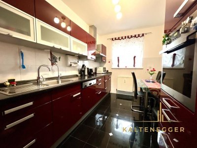 Neuwertige 4-Zimmer-Wohnung in bester Lage