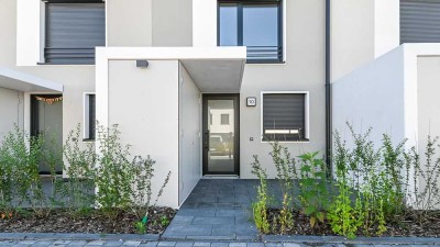 WOHNEN IN ORANIENBURG -  MIT 5 ZIMMERN UND 2 BÄDERN AUF DREI ETAGEN