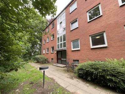 3 Zimmer-Wohnung mit Balkon, modernisierten Wannenbad und Küchenzeile