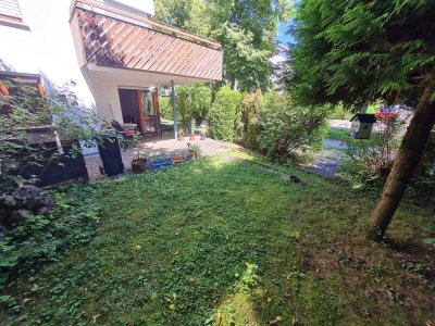 Erdgeschosswohnung mit Garten und Außenstellplatz + TG