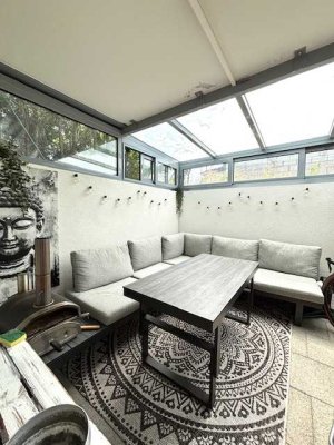 3 Zimmer Souterrain Wohnung mit Wintergarten