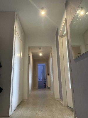 Erstbezug: schöne 2-Zimmer-Wohnung mit Einbauküche und Balkon in Stralsunder Ring, Wolfsburg
