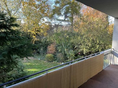 Stadionviertel: Frisch renovierte 4,5-Zimmer Wohnung mit herrlichem Blick