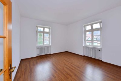 Attraktive 4-Zimmer Wohnung mit TOP Rendite!