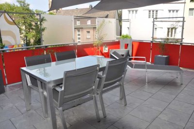 Exklusive 3 Zimmer Wohnung + KDB mit großer Dachterrasse