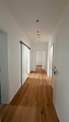 Exklusive 4-Raum-Wohnung mit gehobener Innenausstattung in Ulm
