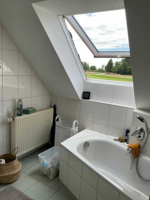 5-Zimmer-Doppelhaushälfte mit EBK in Waldenbuch/Hasehof