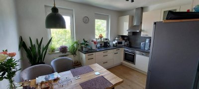 Helle 3-Zimmer-Wohnung mit Balkon, Garage und Top-Lage nahe Zentrum – sofort verfügbar!