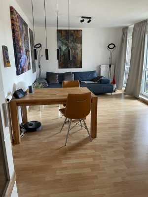 MODERN-RUHIG UND GRÜN WOHNEN mit bester ÖPNV-Anbindung - EBK-Übernahme erforderlich ( VB=750€)