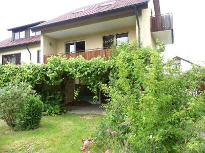 Schönes Einfamilienhaus 
inmitten grüner Oase 
sucht neue Mieter.
Verfügbar ab sofort!
