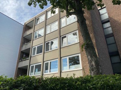 Charmante 3-Zimmer-Wohnung mit Loggia in beliebter Lage von Unterfeldhaus