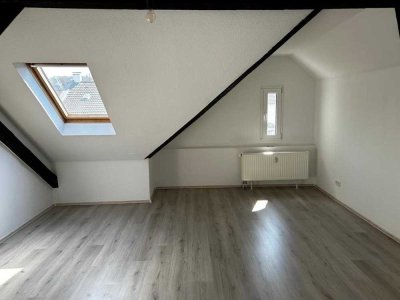 Einzigartige Dachgeschosswohnung  mit Panoramablick zum verlieben..