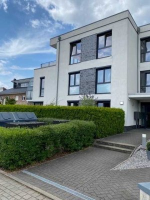 Exklusive Penthousewohnung mit großer Dachterrasse - sofort bezugsfrei!