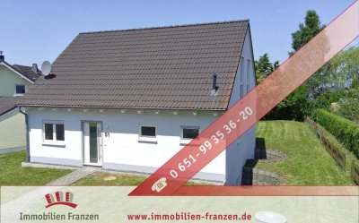 Osburg: vollständig renoviertes, energieeffizientes und einzugsbereites Einfamilienhaus mit bester V