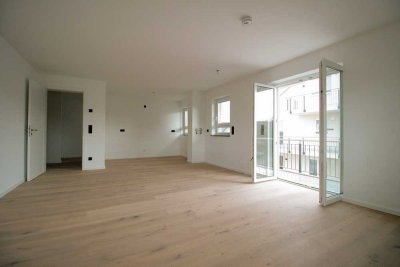 Große 3-Zimmerwohnung mit Gäste-WC und Tageslichtbad (Wanne+Dusche)