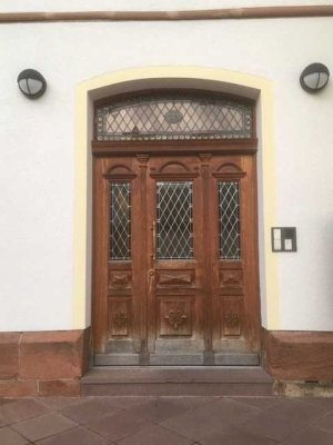 Wohnen Sie in einer gemütlichen Wohnung mit Liebe zum Detail! Max. 2 Personen, keine Studenten.