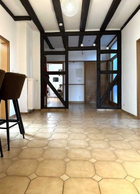 Schöne und modernisierte 3,5-Raum-Wohnung mit Einbauküche in Bebra