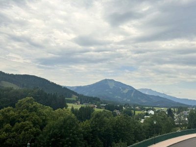 GEPFLEGTES WOHNHAUS - AUCH ALS FERIENDOMIZIL NUTZBAR