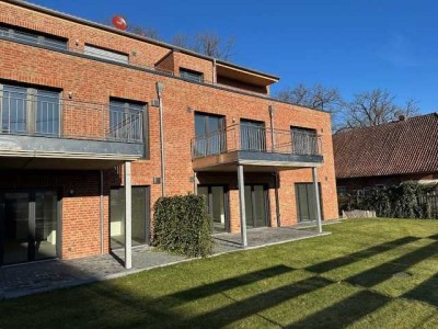 Neubau/ 2Zi.-Whg. /1. OG, ca. 78 m², m. Balkon und Tiefgaragenstellplatz