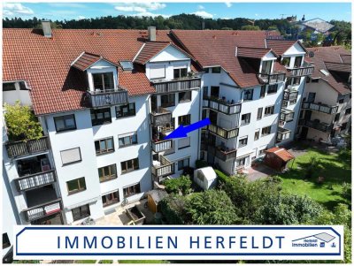 Gemütliche 2-Zimmer-Wohnung mit Süd-Westbalkon, Aufzug und TG-Stellplatz zentral in Landsberg