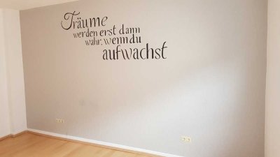 Schöne und gepflegte 1,5-Zimmer-Wohnung für Singles in Gelsenkirchen-Ückendorf